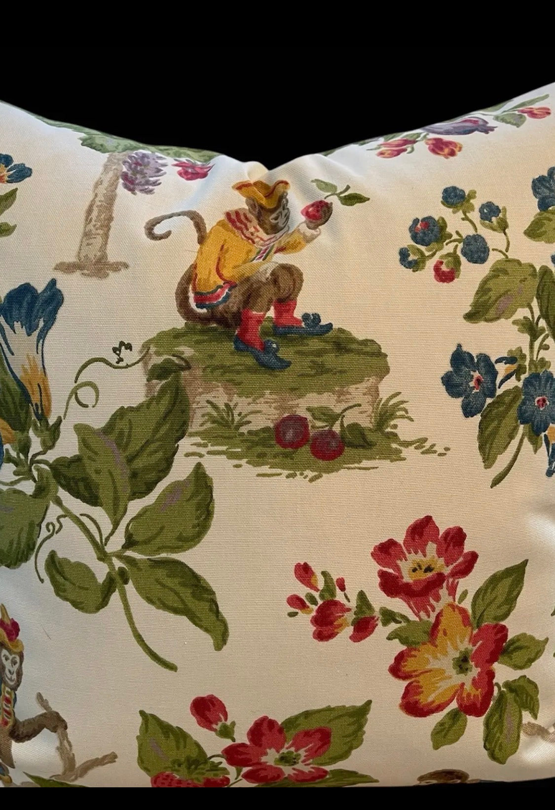 Garden Mischief Pillow Set