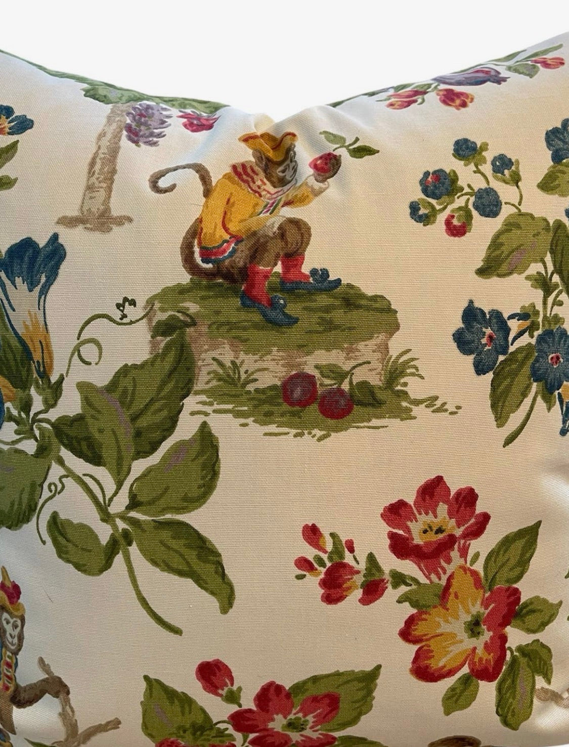 Garden Mischief Pillow Set